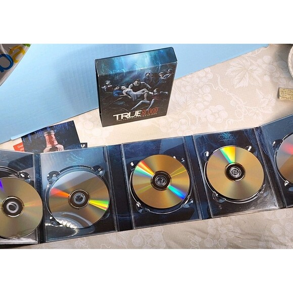 Horror TV True Blood The Complete Third Vampire Season 5-Disc DVD Set LN - Picture 3 of 9